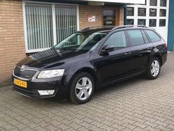 Zwart Gebruikt 2014 Skoda Octavia Business Line Stationwagen | € 5.500 (Eerlijke prijs)