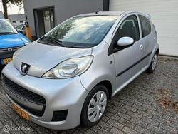 Grijs Gebruikt 2008 Peugeot 107 Hatchback | € 1.995 (Eerlijke prijs)