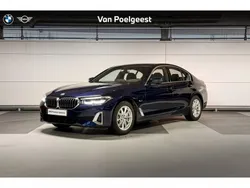 Blauw Gebruikt 2023 BMW 530e Luxury Line Sedan | € 42.900 (Super prijs)