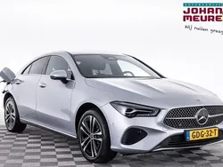 Grijs Gebruikt 2024 Mercedes CLA250e Edition Sedan | € 37.900
