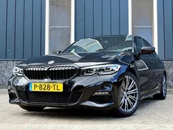 Zwart Gebruikt 2022 BMW 320 M Sport Sedan | € 35.950 (Eerlijke prijs)