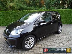 Zwart Gebruikt 2017 VW up! Beats Hatchback | € 9.950 (Iets duurder)