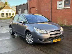 Paars Gebruikt 2005 Citroën C4 Hatchback | € 1.950 (Eerlijke prijs)