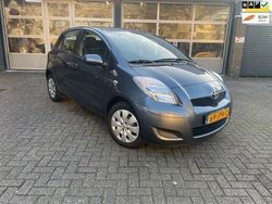 Blauw Gebruikt 2009 Toyota Yaris Hatchback | € 7.950 (Eerlijke prijs)