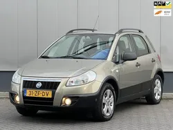 Beige, metallic lak Gebruikt 2008 Fiat Sedici Dynamic SUV | € 2.795 (Eerlijke prijs)