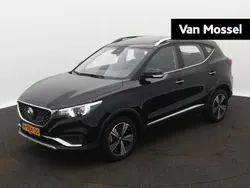 Zwart Gebruikt 2019 MG ZS Luxury Sedan | € 13.995 (Eerlijke prijs)