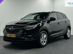 Zwart, metallic lak Gebruikt 2020 Opel Grandland X Business SUV | € 18.000 (Eerlijke prijs)