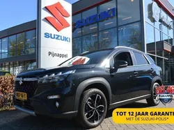 Zwart, metallic lak Gebruikt 2022 Suzuki SX4 S-Cross SUV | € 32.950