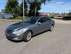 Zilver Gebruikt 2007 Mercedes S550 Sedan | € 9.999