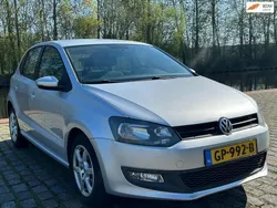 Grijs Gebruikt 2013 VW Polo Highline Hatchback | € 6.749 (Eerlijke prijs)