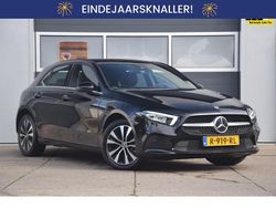 Zwart Gebruikt 2022 Mercedes A250 Business Hatchback | € 27.700 (Super prijs)