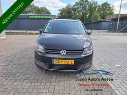 Zwart Gebruikt 2010 VW Touran Comfortline MPV | € 8.500 (Iets duurder)