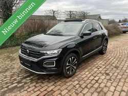 Zwart Gebruikt 2021 VW T-Roc Sport SUV | € 27.850 (Goede deal)