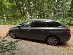 Grijs Gebruikt 2020 Peugeot 308 MPV | € 6.250 (Super prijs)