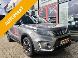 Grijs Gebruikt 2023 Suzuki Vitara Style SUV | € 30.950 (Iets duurder)