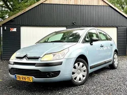 Blauw Gebruikt 2005 Citroën C4 Prestige Hatchback | € 2.250 (Eerlijke prijs)