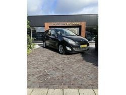 Zwart Gebruikt 2009 Renault Grand Scénic III Dynamique MPV | € 3.900 (Eerlijke prijs)