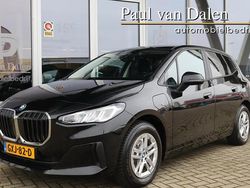 Zwart Gebruikt 2022 BMW 225 Active Tourer MPV | € 31.894 (Eerlijke prijs)