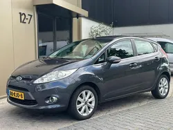 Grijs Gebruikt 2010 Ford Fiesta Ghia Hatchback | € 3.950 (Eerlijke prijs)