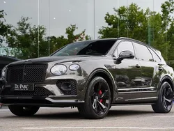 Grijs Gebruikt 2022 Bentley Bentayga SUV | € 196.888 (Eerlijke prijs)