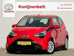 Rood Gebruikt 2019 Toyota Aygo X-play Hatchback | € 11.995 (Iets duurder)