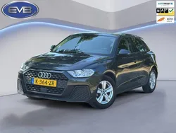 Grijs, metallic lak Gebruikt 2021 Audi A1 Sportback Proline Hatchback | € 17.945 (Goede deal)