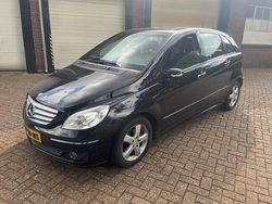 Zwart Gebruikt 2006 Mercedes B200 MPV | € 2.750 (Super prijs)