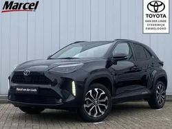 , metallic lak Gebruikt 2024 Toyota Yaris Cross Style SUV | € 30.400 (Eerlijke prijs)