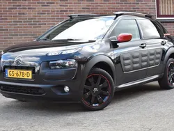 Zwart, metallic lak Gebruikt 2015 Citroën C4 Cactus Shine Hatchback | € 8.949 (Eerlijke prijs)