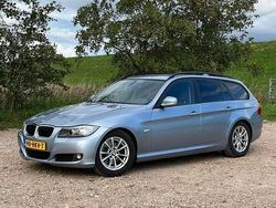 Blauw Gebruikt 2009 BMW 320 Stationwagen | € 2.750 (Goede deal)
