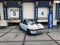 Grijs Gebruikt 2004 Renault Twingo Hatchback | € 1.499 (Eerlijke prijs)