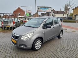 Grijs Gebruikt 2011 Opel Agila Selection Hatchback | € 2.395 (Eerlijke prijs)