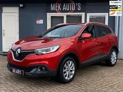 Rood Gebruikt 2015 Renault Kadjar Intens SUV | € 10.944 (Eerlijke prijs)