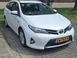 Gebruikt 2014 Toyota Auris Hybrid Life Stationwagen | € 7.200 (Goede deal)