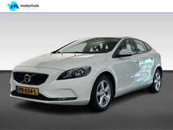 Wit Gebruikt 2017 Volvo V40 Stationwagen | € 12.440 (Goede deal)