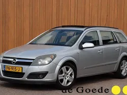 Grijs Gebruikt 2006 Opel Astra Essentia Stationwagen | € 2.440 (Eerlijke prijs)