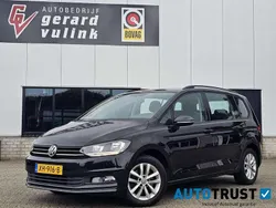 Zwart, metallic lak Gebruikt 2018 VW Touran Comfortline MPV | € 18.990 (Eerlijke prijs)