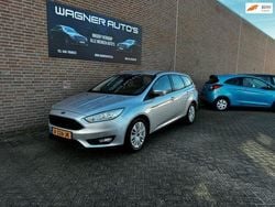 Grijs, metallic lak Gebruikt 2017 Ford Focus Stationwagen | € 9.950 (Goede deal)