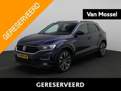 Blauw Gebruikt 2021 VW T-Roc Business SUV | € 27.900 (Eerlijke prijs)