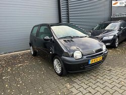 Zwart Gebruikt 2007 Renault Twingo Hatchback | € 895 (Goede deal)