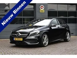 Zwart, metallic lak Gebruikt 2017 Mercedes A180 Business Hatchback | € 19.950 (Eerlijke prijs)