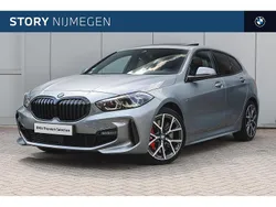 Grijs Gebruikt 2024 BMW 118 Executive Hatchback | € 37.450 (Eerlijke prijs)
