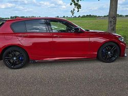 Rood Gebruikt 2018 BMW 118 Executive Hatchback | € 13.000 (Super prijs)