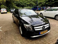 Zwart Gebruikt 2016 Mercedes GLA200 Business SUV | € 18.500 (Eerlijke prijs)