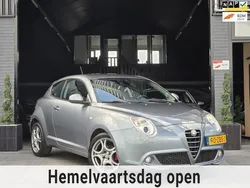 Grijs, metallic lak Gebruikt 2012 Alfa Romeo MiTo Distinctive Hatchback | € 5.744 (Eerlijke prijs)