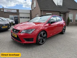 Rood Gebruikt 2015 Cupra Leon Hatchback | € 23.950 (Iets duurder)