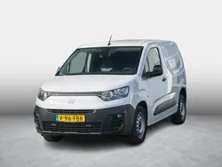 Wit Gebruikt 2024 Fiat Doblò Comfort MPV | € 17.732 (Eerlijke prijs)