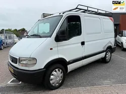 Wit Gebruikt 2002 Opel Movano Van | € 3.500