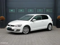 Wit Gebruikt 2015 VW Golf VII Highline Hatchback | € 10.740 (Goede deal)