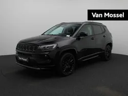 Zwart Gebruikt 2022 Jeep Compass SUV | € 29.240 (Eerlijke prijs)